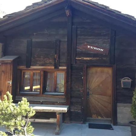 Yukon Chalet *